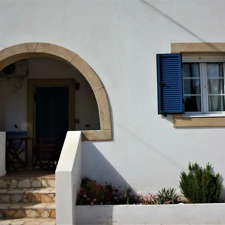 Avlemonas Houses